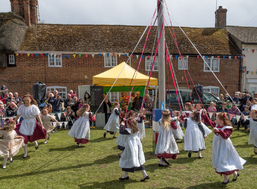 26207375324 95a54615fc b